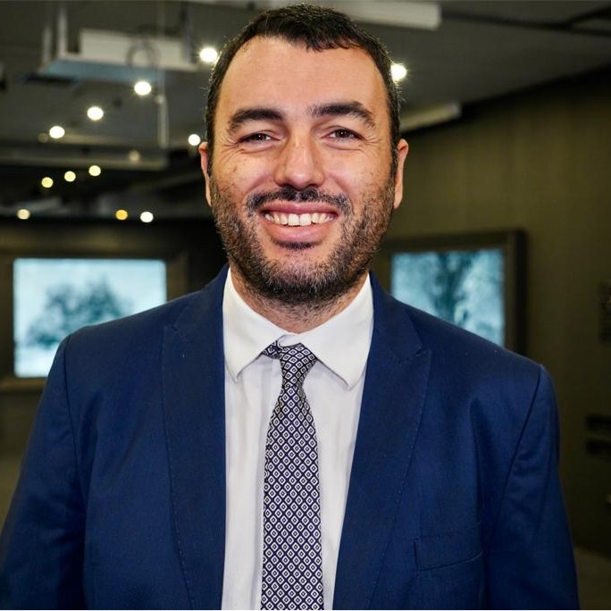 Sarà presentato il  Rapporto “La competitività delle medie imprese del Mezzogiorno tra rischi e innovazione”